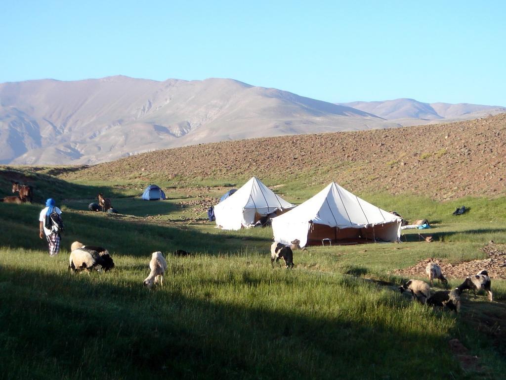 Kasbah Ait Bouguemez Hotel Agouti Eksteriør billede